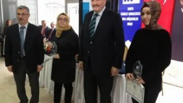 İş garantili kurs sertifikalar verildi