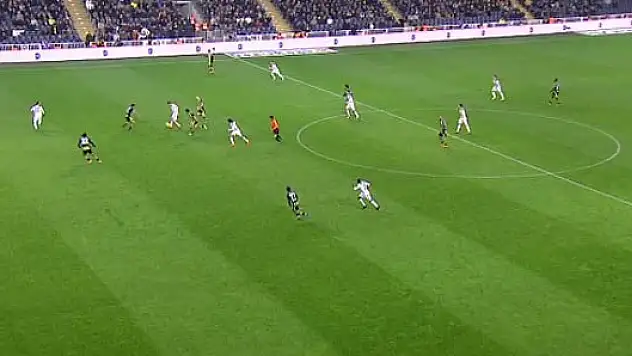 Kadıköy'de tartışmalı gol!