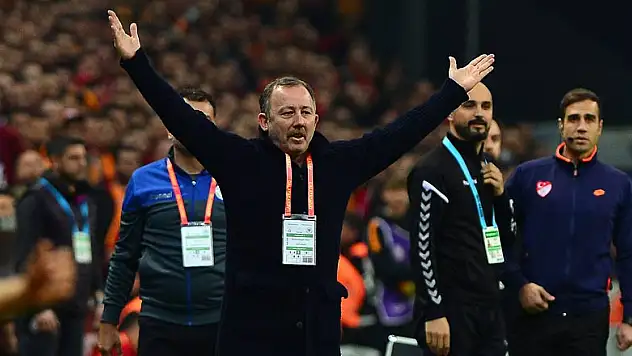 Sergen Yalçın, düzen değiştirdi