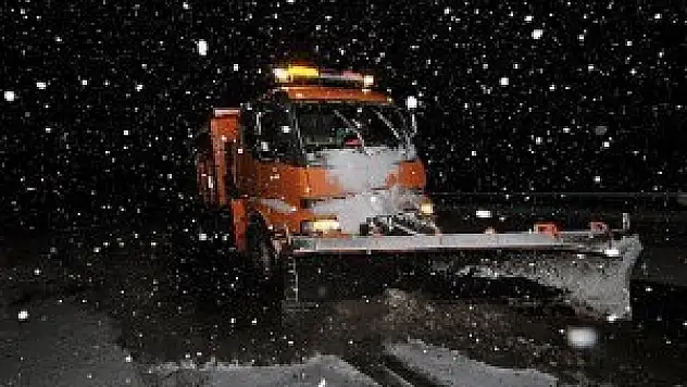 Doğu'da kar yağışı etkisini artırdı