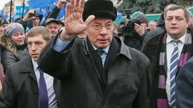 Ukrayna Başbakanı istifa etti