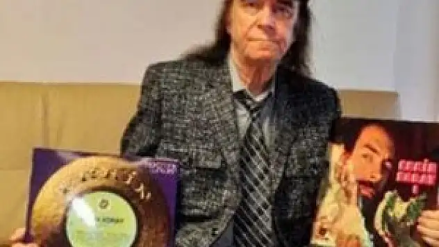 Erkin Koray isyan etti...