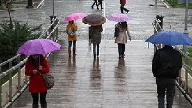 Konya'da meteorolojiden lodos uyarısı ve hava durumu