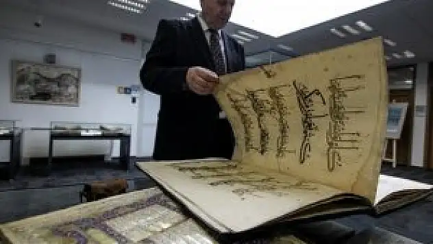Balkanlar'ın ilim hazinesi: Gazi Hüsrev Bey Kütüphanesi