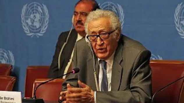 Humus'a yardım konvoyuna izin verilmeli