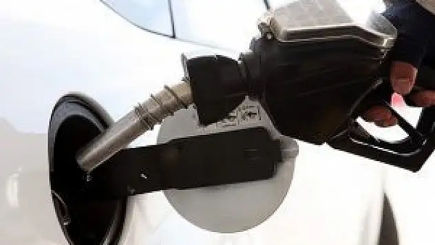 Motorine 13 kuruş zam