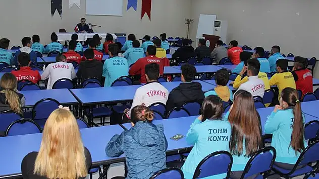 Ömer Ersöz, sporcularla bir araya geldi