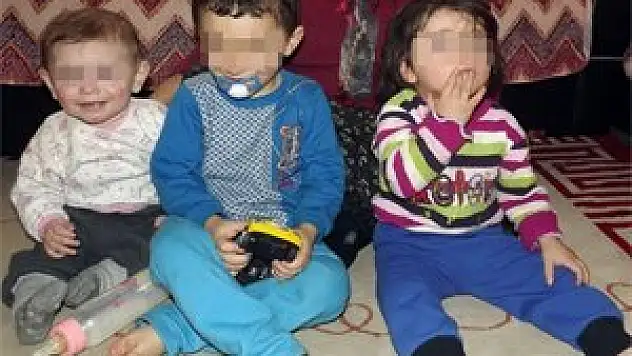 Anneleri evi terk eden 3 kardeşin dramı