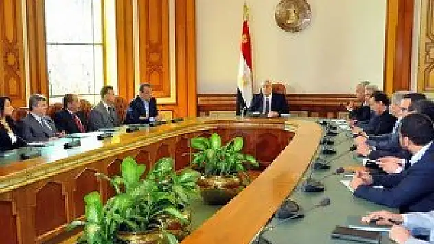 Mısır'da cumhurbaşkanlığı adaylığı yarışı başladı