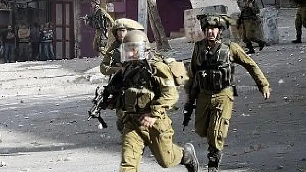 İsrail askerlerinden Filistinlilere müdahale