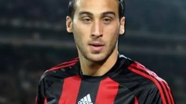 Başkan açıkladı: Cenk Tosun Beşiktaş ile imzaladı!