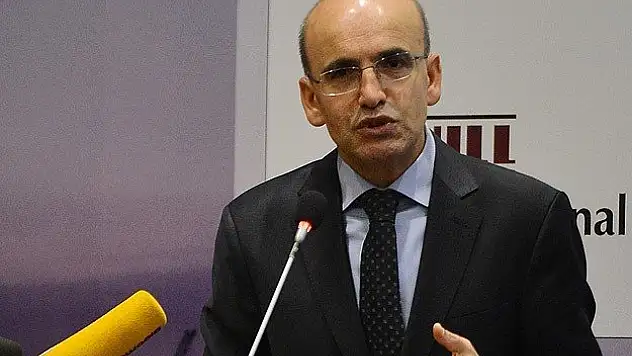 Dalgalı kur rejiminin değiştirilmesi gündemde değil