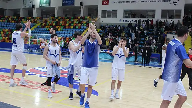 Selçuklu Basket doludizgin! 73 – 67