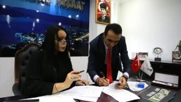 Bülent Ersoy: 'Başbakan'a helal olsun'