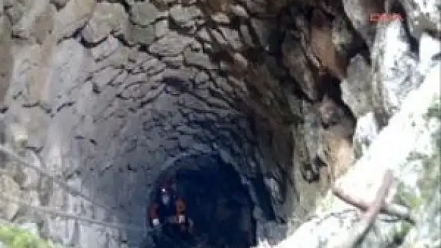 Kuyuda genç kız cesedi