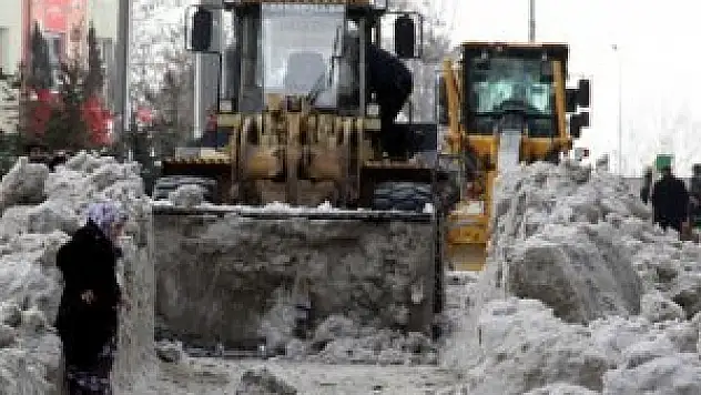 Doğuda 339 köy yolu ulaşıma kapalı