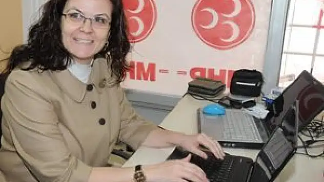 Sezer, internetten seçmenlerle buluşuyor