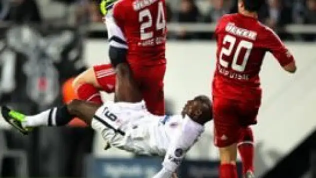 Beşiktaş liderliği kaçırdı!