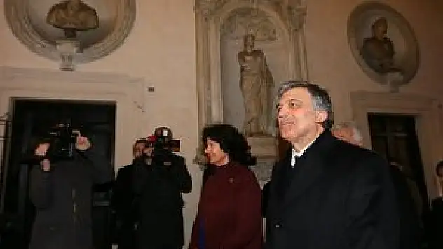 Gül İtalya ziyaretini Twitter'dan değerlendirdi