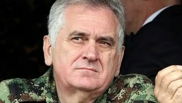 Sırbistan Cumhurbaşkanı hakkında suç duyurusu