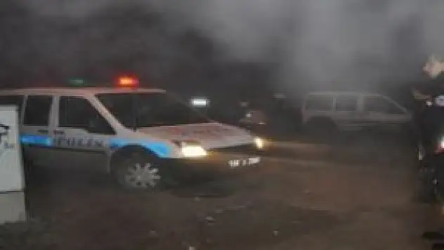 İki grup arasında çıkan kavgada silahlar konuştu