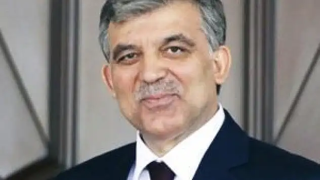 Başbakan konuştu Gül CHP'li ismi davet etti