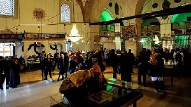 'Djital rehberler' kasaları doldurdu