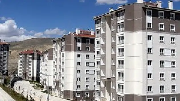 Peynir-ekmek gibi konut satıldı