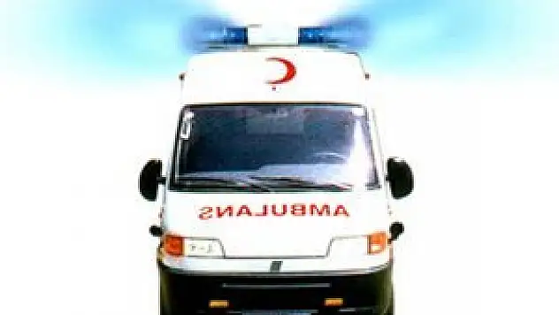 Tamir için çıktığı çatıdan düşen kişi yaralandı