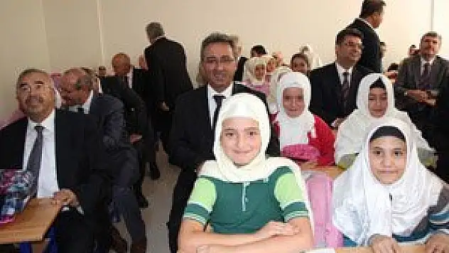 Karatay Belediyesi ilçeye 170 derslik kazandırdı