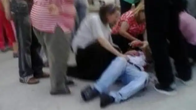 Önce vurdu, sonra hastaneye götürdü