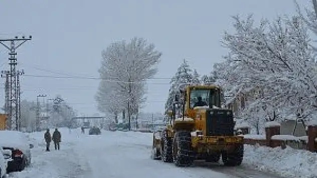 Kars eksi 35'i gördü