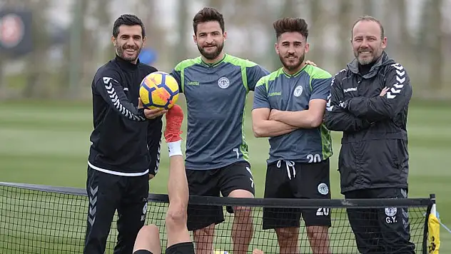 Ömer Ali, forma bekliyor