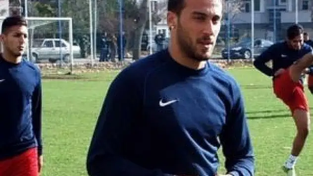 Cenk Tosun'dan Beşiktaş'a 5 yıllık imza