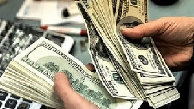 Dolar 2.25 liranın altında tutunmaya çalışıyor