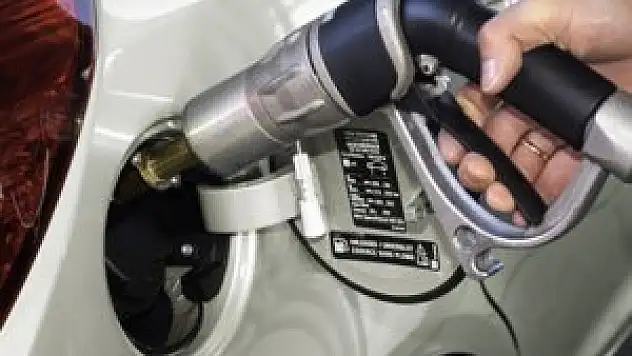 Motorinden sonra LPG'ye de indirim!