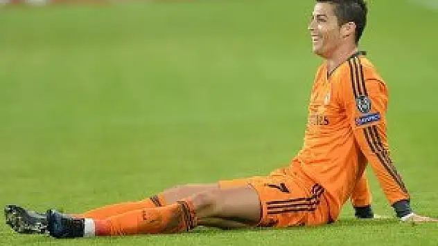 Ronaldo ya 3 maç ceza