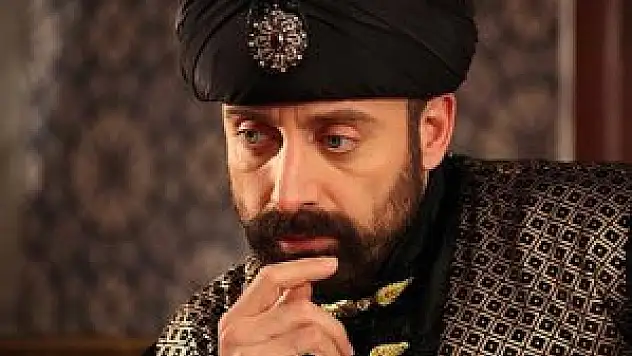 THY Süleyman'ı uçaktan attı!