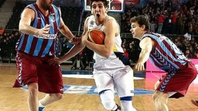 Fenerbahçe Ülker yarı finalde