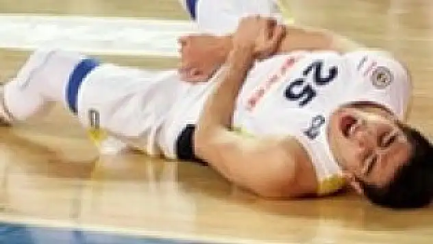 Fenerbahçe'nin genç yıldızına şok