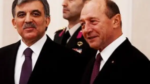 'Sizlerle bir sırrımı paylaşmak istiyorum'