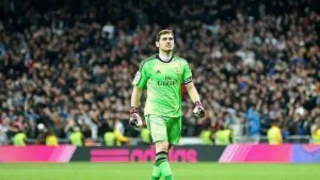 Casillas rekorunu geliştirdi