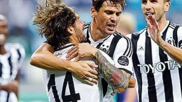 Beşiktaşlı futbolcudan şok karar! Bırakıyor!