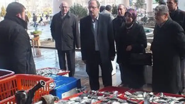 Toru, esnaf ziyaretlerini sürdürüyor