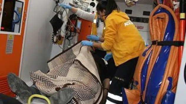 Motosiklet duvara çarptı