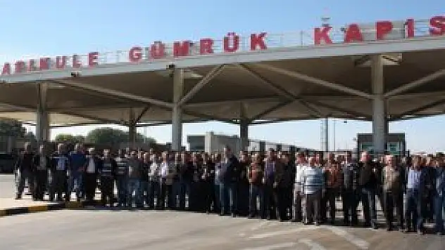 TIR şoförleri, Kapıkule'de eylem yaptı