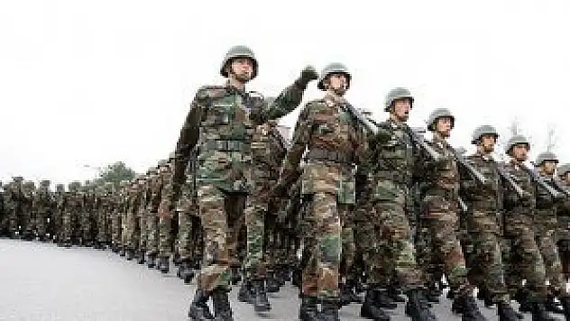 Askerlik Kanunu ile ilgili tasarının maddeleri kabul edildi