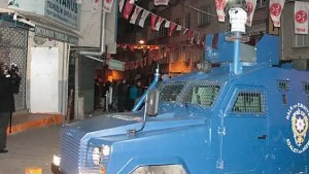 MHP seçim irtibat bürosuna saldırı