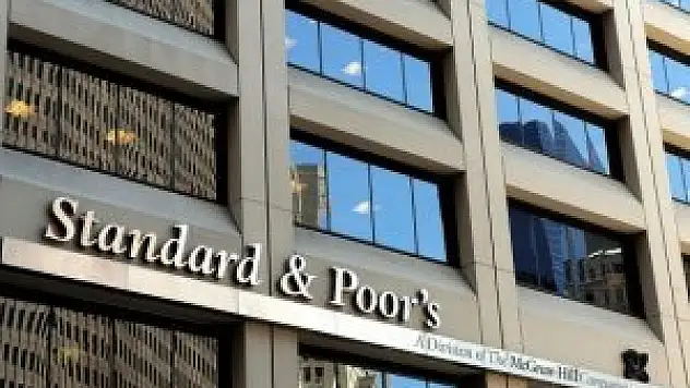 S&P Türkiye'nin not görünümünü değiştirdi