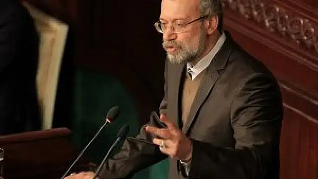 ABD heyeti parlamento binasını terk etti